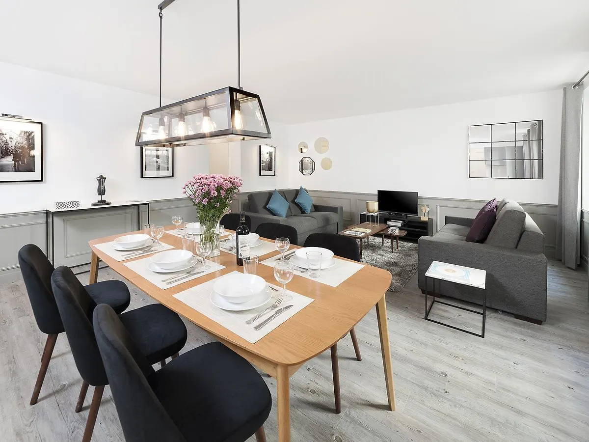 Lägenhet Livinparis - Luxury 3 Bedrooms Le Marais I *
